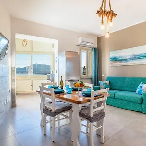  Apartment Casa De Paoli - Vista Mare Arenella, Con Parcheggio Privato Italien